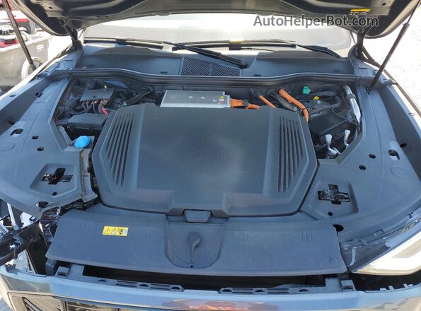 WA1ACBGE0PB019469 2023 AUDI E-TRON Серый Вид подкапотного пространства