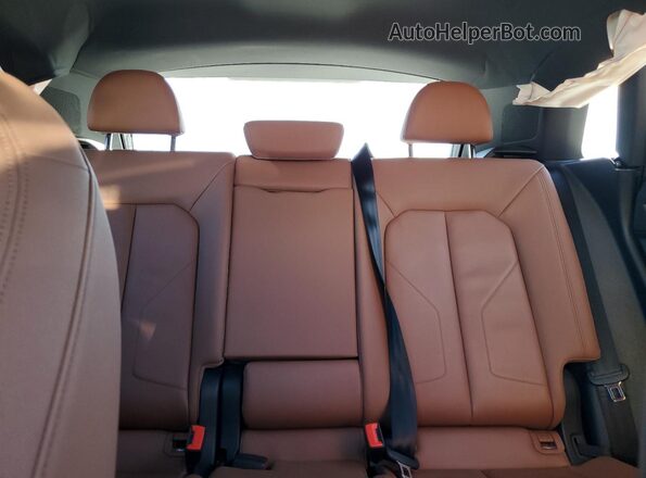 WA1AECF35L1124816 2020 AUDI Q3 Blue 