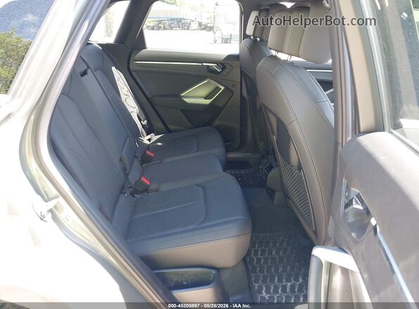 WA1AECF37L1107628 2020 AUDI Q3 Gray Widok naklejki z numerem VIN