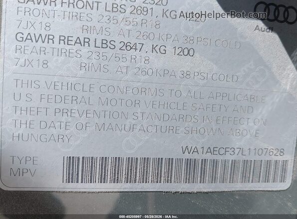 WA1AECF37L1107628 2020 AUDI Q3 Gray Widok komory silnika