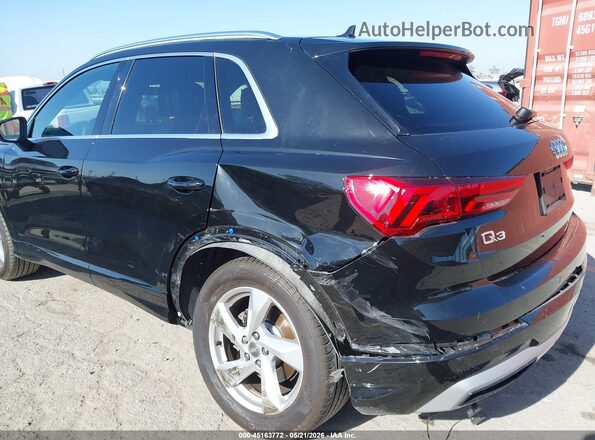 WA1AECF39L1112085 2020 AUDI Q3 Black Front view