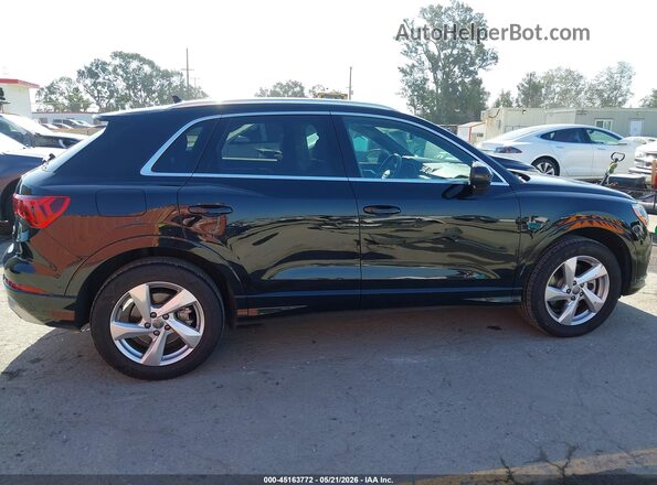 WA1AECF39L1112085 2020 AUDI Q3 Black Rear interior view