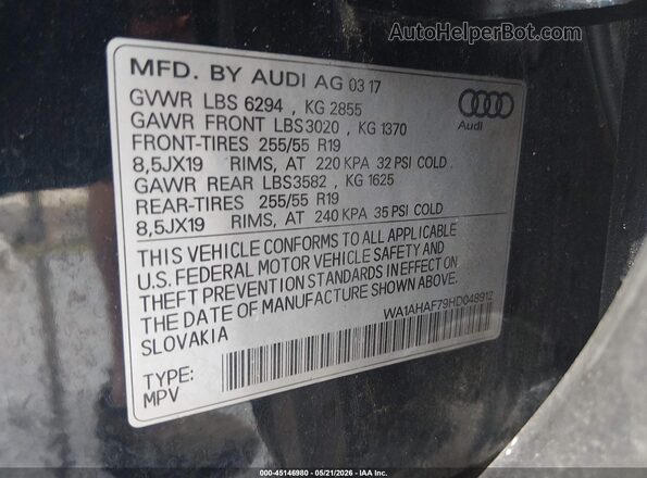 WA1AHAF79HD048912 2017 AUDI Q7 Black Vista del compartimento del motor