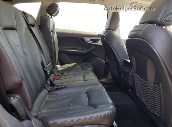 WA1AHAF7XKD020639 2019 AUDI Q7 Черный Вид задней части салона