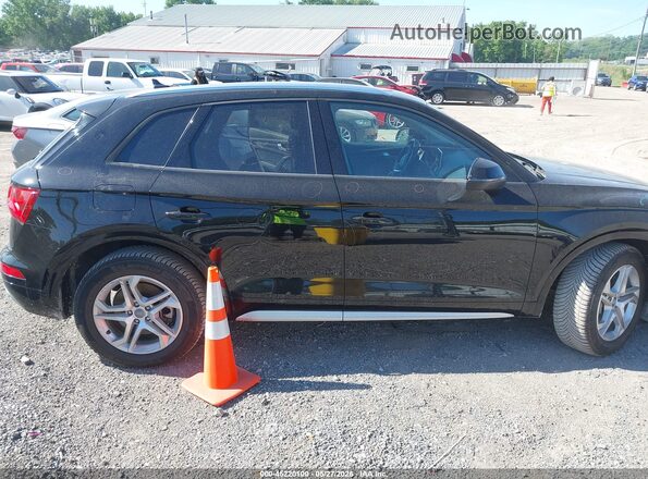 WA1ANAFY4J2216734 2018 AUDI Q5 Черный Вид задней части салона