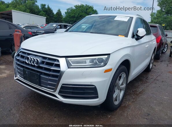 WA1ANAFY7L2011363 2020 AUDI Q5 White Front left