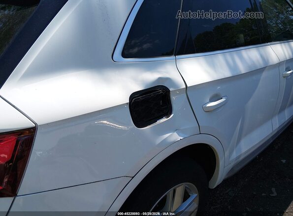 WA1ANAFY8L2060880 2020 AUDI Q5 White Widok z przodu