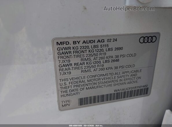 WA1AUCF31R1101402 2024 AUDI Q3 White ძრავის განყოფილების ხედი