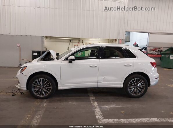WA1AUCF3XM1083426 2021 AUDI Q3 White Панорамний вид салону 360°