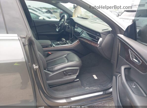 WA1AVAF15KD017328 2019 AUDI Q8 Gray Սալոնի դիմացի տեսք