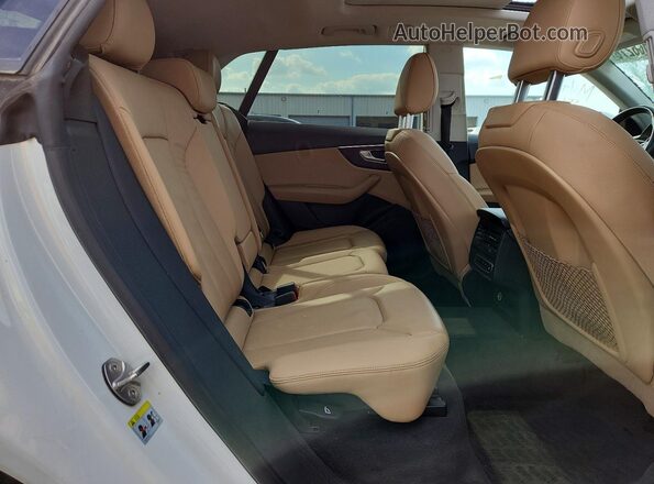 WA1AVAF1XKD015039 2019 AUDI Q8 Белый 