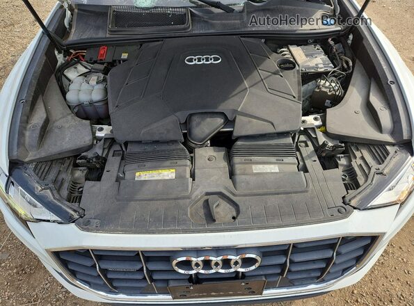 WA1AVAF1XKD015039 2019 AUDI Q8 Белый 