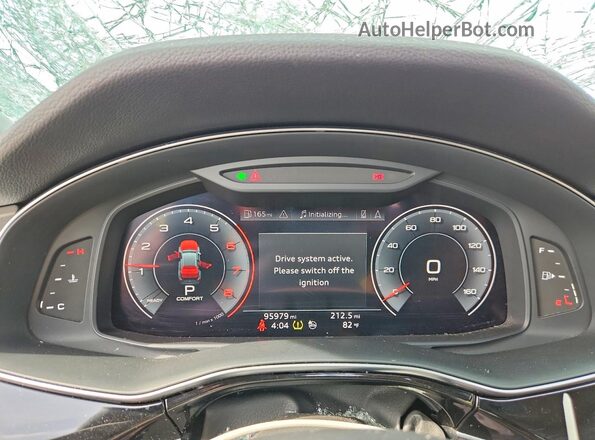 WA1AVAF1XKD015039 2019 AUDI Q8 Белый 