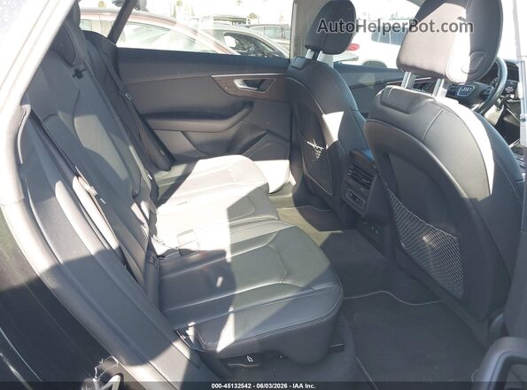 WA1AVBF12PD027439 2023 AUDI Q8 Black VIN կոդի պիտակի տեսք