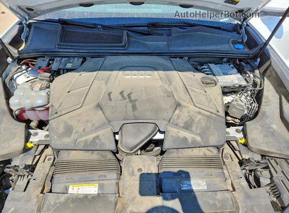 WA1AVBF18ND021545 2022 AUDI Q8 White Սալոնի հետևի տեսք