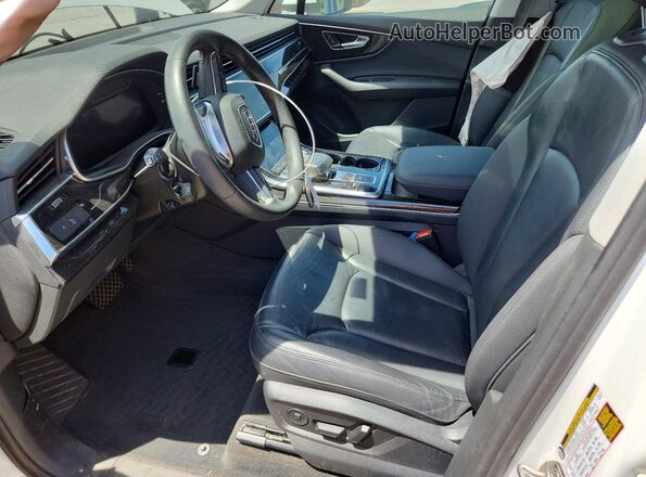 WA1AXBF73ND013044 2022 AUDI Q7 White წინა სალონის ხედი