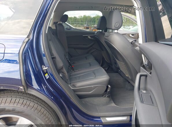 WA1AXBF77ND011068 2022 AUDI Q7 Синий Вид наклейки с VIN-кодом