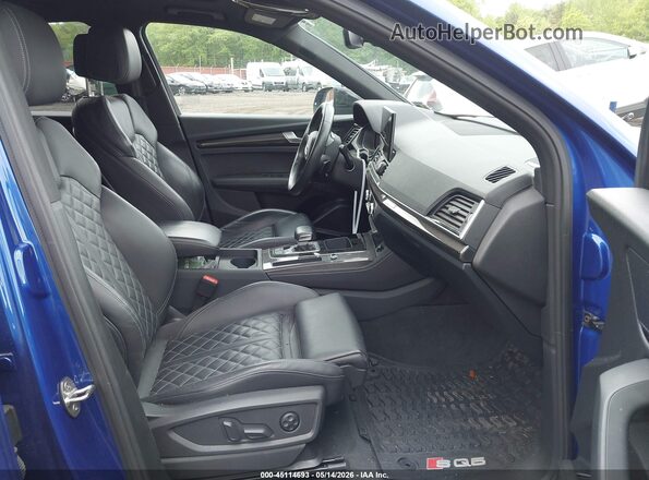 WA1B4AFY1R2037067 2024 AUDI SQ5 Blue Սալոնի դիմացի տեսք