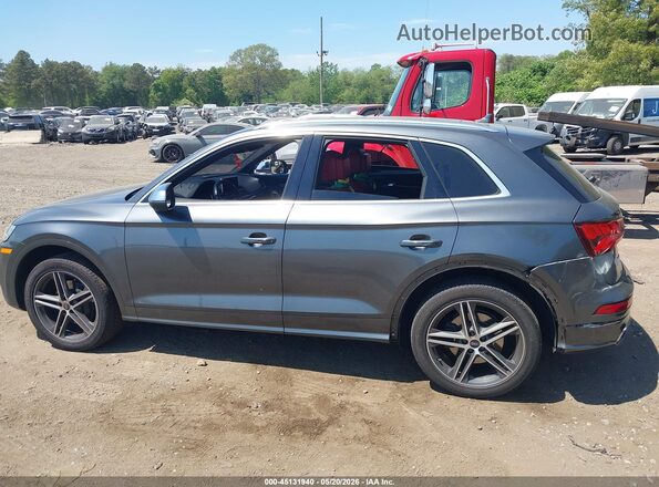 WA1B4AFY8L2123340 2020 AUDI SQ5 Gray 360 interior view