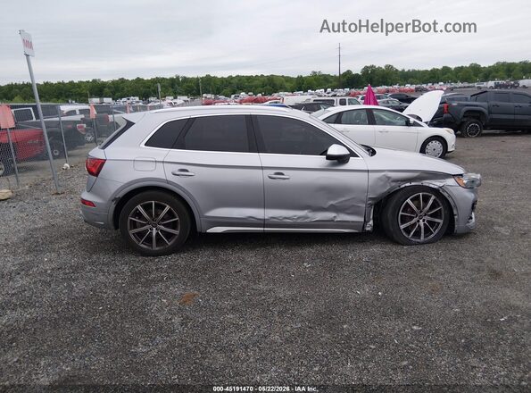 WA1B4AFY9P2006758 2023 AUDI SQ5 Silver Vista interior trasera