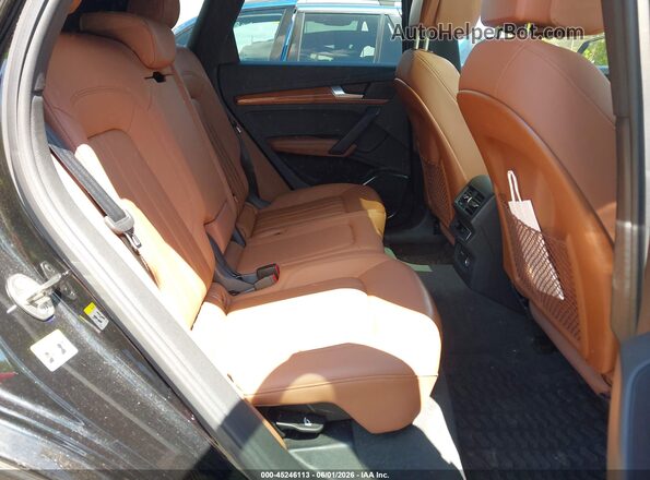 WA1BAAFY2M2024488 2021 AUDI Q5 Black Vista de la etiqueta del VIN