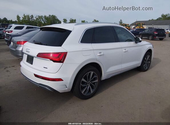 WA1BAAFY3M2041509 2021 AUDI Q5 White Trasero derecho