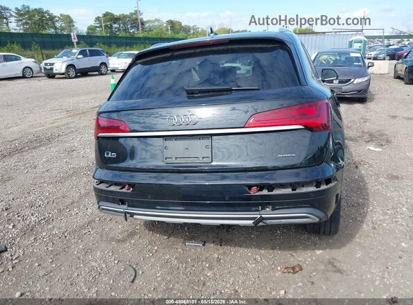 WA1BAAFY5M2011668 2021 AUDI Q5 Black 