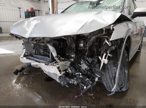 WA1BAAFY7M2106572 2021 AUDI Q5 Silver Vista frontal
