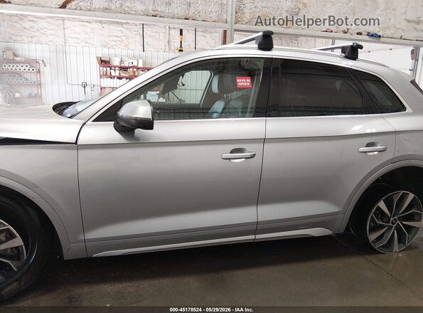 WA1BAAFY7M2106572 2021 AUDI Q5 Silver 