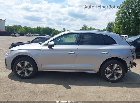 WA1BBAFY5N2129797 2022 AUDI Q5 Silver 360 interior view