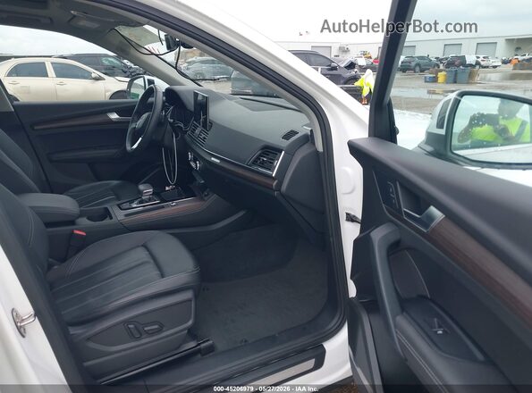 WA1BBAFY7P2059996 2023 AUDI Q5 White წინა სალონის ხედი