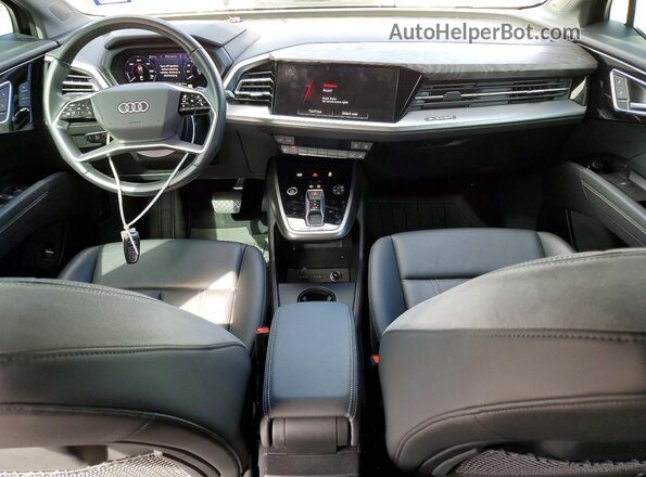 WA1BCBFZ0PP024148 2023 AUDI Q4 Black Dashboard view