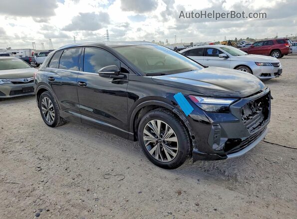 WA1BCBFZ0PP024148 2023 AUDI Q4 Black Front right