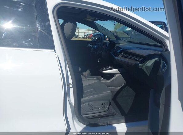 WA1BCBFZ2PP018450 2023 AUDI Q4 White Սալոնի դիմացի տեսք