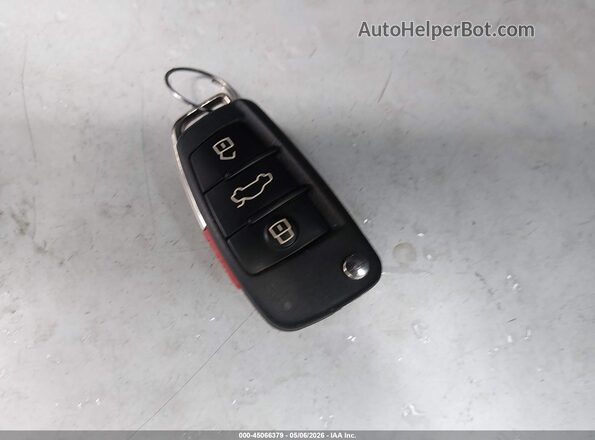WA1BCCFS1JR010439 2018 AUDI Q3 White 