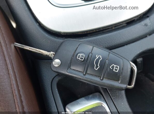 WA1BCCFS1JR032361 2018 AUDI Q3 White წინა პანელის ხედი