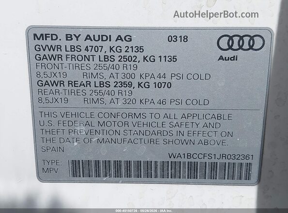 WA1BCCFS1JR032361 2018 AUDI Q3 White ძრავის განყოფილების ხედი