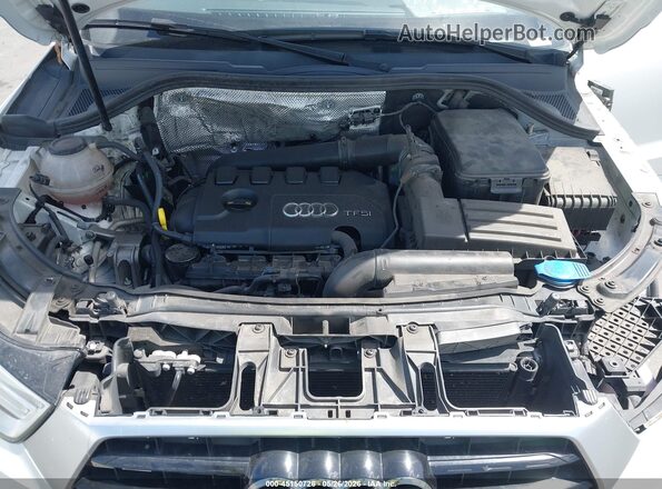 WA1BCCFS1JR032361 2018 AUDI Q3 White უკანა ხედი