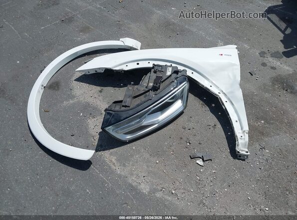 WA1BCCFS1JR032361 2018 AUDI Q3 White ხელსაწყოთა პანელის ხედი