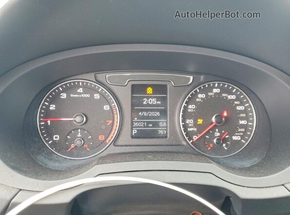 WA1BCCFS4HR009392 2017 AUDI Q3 Gray Instrument cluster view