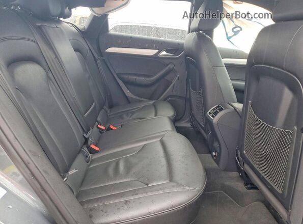 WA1BCCFS4HR009392 2017 AUDI Q3 Gray Rear interior view