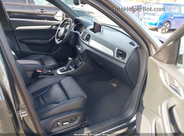 WA1BCCFS5JR021394 2018 AUDI Q3 Серый Вид салона спереди