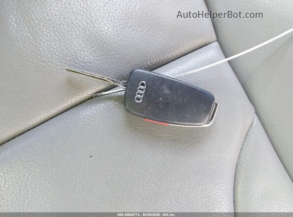 WA1BCCFS6JR015460 2018 AUDI Q3 White Widok deski rozdzielczej