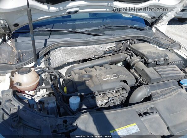 WA1BCCFS6JR015460 2018 AUDI Q3 White Widok z tyłu