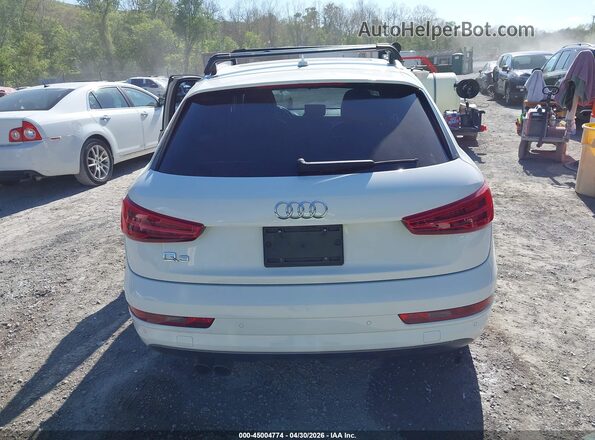 WA1BCCFS6JR015460 2018 AUDI Q3 White 