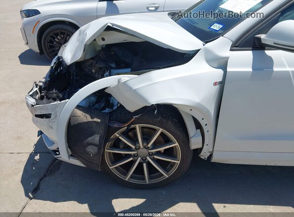 WA1BCCFS8JR016643 2018 AUDI Q3 White Front view