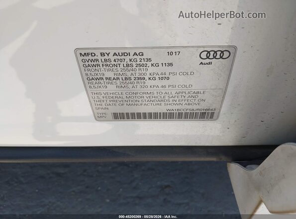 WA1BCCFS8JR016643 2018 AUDI Q3 White Engine compartment view