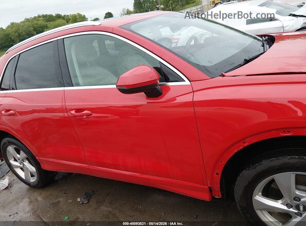 WA1BECF38L1106931 2020 AUDI Q3 Red Панорамний вид салону 360°