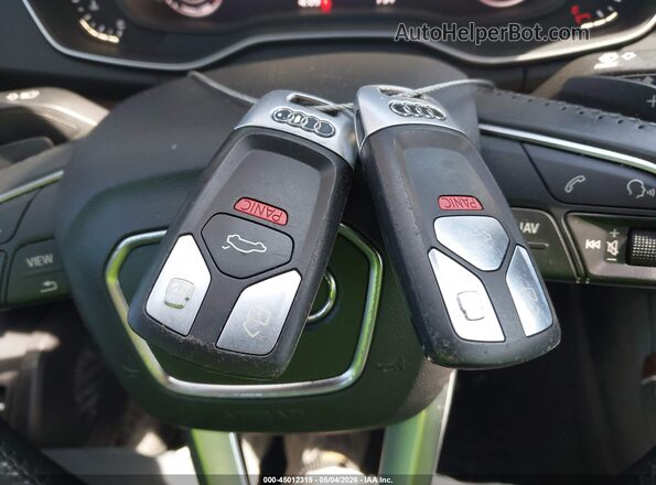 WA1BNAFY5J2098066 2018 AUDI Q5 Red Dashboard view