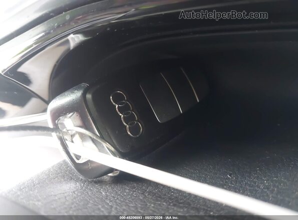 WA1BVAF17KD012507 2019 AUDI Q8 Silver Vista trasera